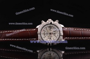 Breitling TriBrlc122 Chronomat BO1 Steel Watch